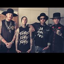 Michael wayne atha (born december 30, 1979), better known as yelawolf, is an american rapper from gadsden, alabama. Yelawolf Travis Barker On Jimmy Kimmel Rap Radar