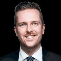 Peter Lorentzen's Instagram, Twitter & Facebook