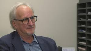 Contrats publics pour un propriétaire de résidences aux problèmes de  gestion connus