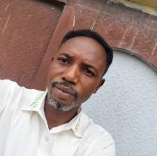 Congratulations to Emmanuel aka @dr.lovepills and his lovely wife🎉🎉🎉🎉.  What a fantastic journey!. This love exemplifies the phrase, “if you love  me, you go wait for me.” —————————— #ibomweddings #love #love #akwaibom #