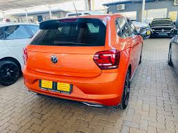 Free 3 year / 45' 000km service plan. Sire On Twitter 2020 Volkswagen Polo 1 0 Tsi Highline R Line Dsg 1 000km R379 999 Estimated Monthly Instalment R7700 Still Under Warranty And Service Plan With Vw Sa King Monada Drip Https T Co Nra11ofk6h