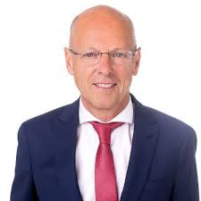 Bas van Wakeren (@BGvanWakeren)