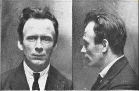 HARRY FISHER: **PROUD JAILBIRD JOURNALIST WHO BROUGHT UP HIS FAMILY IN  BUTLERSTOWN CASTLE Journalist Harry David Fisher lived in Butlerstown  Castle with his wife and children for two decades either side