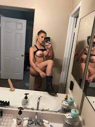tatum christine on X: Im almost in the 300s on manyvids if you love me go  buy my porn 💋t.coazoOfIGuiR t.copFwzfN0EfP  X