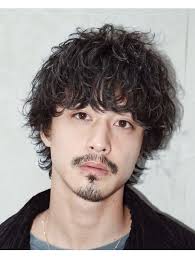 無造作マッシュウルフ l039066864 オーシャントウキョーシブヤ ocean tokyo shibuya のヘアカタログ ホットペッパービューティー 髪型 メンズ パーマ メンズ ヘアスタイル メンズヘアカット