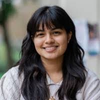 Amy Recinos's Instagram, Twitter & Facebook