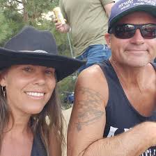 Jenny Useldinger updated their profile picture.