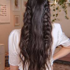 Many girls get confused between the two gorgeous braid types: Dutch Braids News Tips Guides Glamour