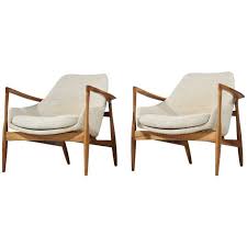 A Pair Of Scandinavian Lounge Chairs 1stdibs Com Scandinavian Lounge Chair Chair Modern Vintage Furniture