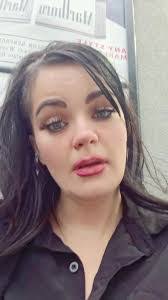 Cherie Gross's Instagram, Twitter & Facebook