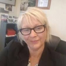 Hayley Snelling's Instagram, Twitter & Facebook