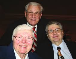 DAUGHTERS of CHARITY Given to God, in Community, for the Service of Those  who are Poor.