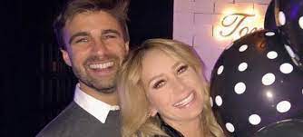 La actriz ya ha sido vista con su nueva pareja. Geraldine Bazan Y Su Novio Santiago Ramundo Terminan Su Relacion Actualidad Los40 Mexico