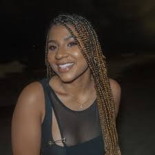 Annie Escobar (@anniee_q) • Instagram photos and videos