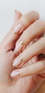 January 22, 2016 by kelly leave a comment. 48 Most Beautiful Nail Designs To Inspire You Gold Foil Short Nails