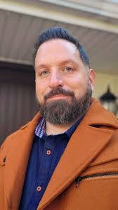 Todd Engle's Instagram, Twitter & Facebook