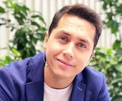 'reggaeglobo', 'necesito de tu amor', 'me fallaste', 'los heros de la noche'. Rostros De Mucho Gusto Apoyan A Karol Lucero Por Funas En Su Contra