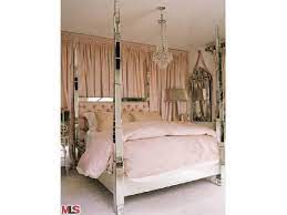 One of today's most recognizable entrepreneurs and international influencers, paris hilton is a pioneer in reality television and an innovator in social media. Home Page 2 Bachelorette Lifestyle
