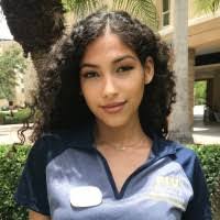 Denise Collado's Instagram, Twitter & Facebook