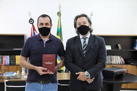 Na véspera da eleição para a presidência da câmara, o dem, partido do atual presidente, rodrigo. Lemzvzp Icgkgm