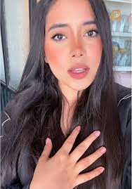 Teresita Guzman's Instagram, Twitter & Facebook