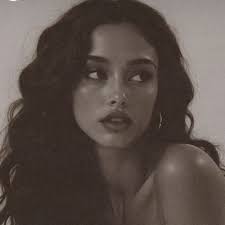 kendall berry (@kjberry326)