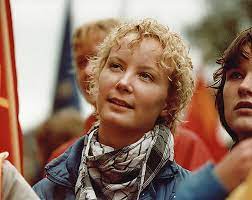 Avi sagild as stines mor. Sadan Er Jeg Osse 1980