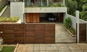 Bentuk pagar yang polos menjadikan rumah ini. 70 Model Pagar Minimalis Untuk Rumah Modern 2021