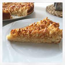 Saftiger Bienenstich Ohne Fullung Bakingblissberlin Bienenstich Rezept Bienenstich Kuchen Bienenstich