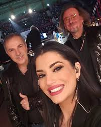 Carla Basile (@carlabasile_vocalcoach) • Threads, Say more