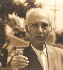 OS LÍRIOS NÃO NASCEM DA LEI: Professor Vasconcelos Sobrinho