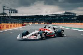 Make time over the f1 weekend and get close to the cars and bikes from seven decades of silverstone's history. Fphua4ri79gosm