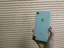 Shop apple iphone 8 256gb gold (at&t) at best buy. Iphone 8 Review Apple Iphone 8 Review Modern Mechanics Seen Form Factor