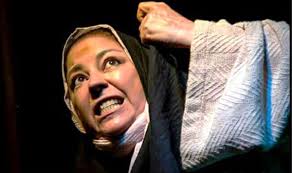 Con su piano al cielo