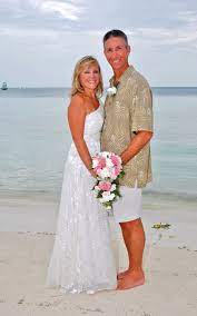 Lisa With Her Man Of 29 Years Now 32 At Sandals Negril To Plan Your Own Renewal Of Vows Contact Shei Wedding Dresses Lace Wedding Vows Wedding Vows Renewal