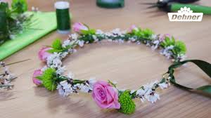 Blumenkranz selber machen mit echten blumen diy flowercrown schritt für schritt anleitung duration. Dehner Tutorial Der Perfekte Blumenkranz Youtube