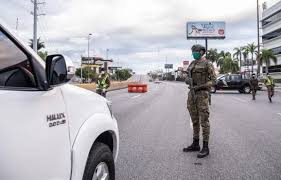 En el perú, en los años 80 & 90, durante la época del terrorismo, se aplicó el toque de queda, desde las 12:00 a. Se Mantienen Los Horarios Del Toque De Queda Hasta El 30 De Junio Rc Noticias