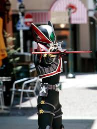 ラルクラウザー 仮面ライダー図鑑 東映 仮面ライダー クウガ 仮面ライダーブレイド