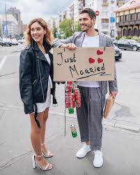 See full list on ru.wikipedia.org Vpervye Holostyak Zhenilsya Na Uchastnice Proekta Svadebnye Foto Nikity Dobrynina I Dashi Kvitkovoj Shou Biz Na Joinfo Com