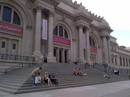 (0.10 км) the dining room. Metropolitan Museum Of Art On Fifth Ave Right At The End Of My Street Metropolitan Museum Of Art Art Museum Street