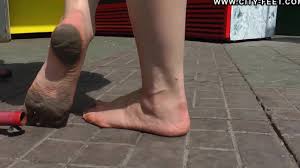 Dirty Barefoot Feet - An Urban Fetish Fantasy