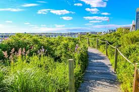 Its primary industries were steel processing, shipping, and transportation, but in the last few decades health care, tourism, and finance are the primary industries. Nantucket With Kids Best Things To Do Places To Stay And Eat