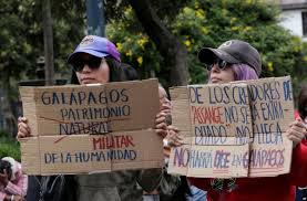 Resultado de imagen para eeuu en las Islas Galápagos