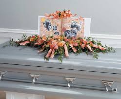 We teach you how to dry flowers 4 different ways and include dried flower decor ideas. Bulgaria Florist Funeral Casket Spray Flowers Delivery