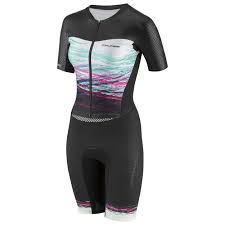 We've designed the best women's triathlon clothing to seamlessly transition from one sport to the next. Garneau Women S Tri Course Lgneer Triathlon Suit Garneau Eu