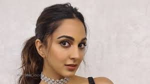 Top 40 South Indian Bridal Makeup Artists in Goregaon with Prices