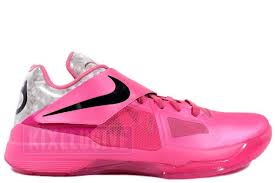The aunt pearl series is typically placed on his new silhouettes and is blessed with a plethora of pink tones. Kixclusive Nike Zoom Kd 4 Aunt Pearl