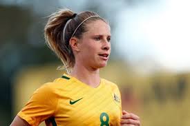 Also that year, he taped. Elise Kellond Knight Biography Career Stats Boyfriend Net Worth Other Facts Richathletes