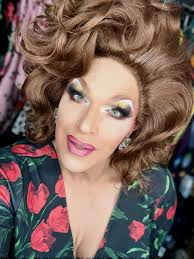 Time for some ZOOM calls! ✨✨✨✨