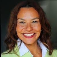 Michelle Holle's Instagram, Twitter & Facebook